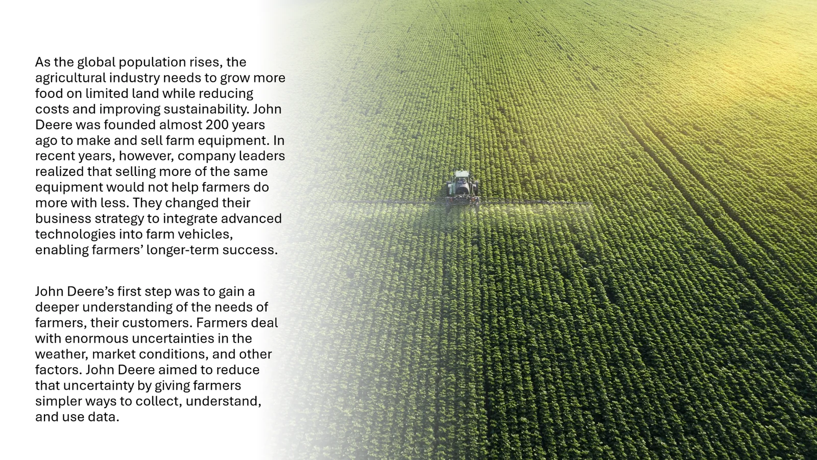 Sebelum: slide padat dengan dua paragraf panjang tentang strategi John Deere di samping foto traktor yang menyemprot ladang.